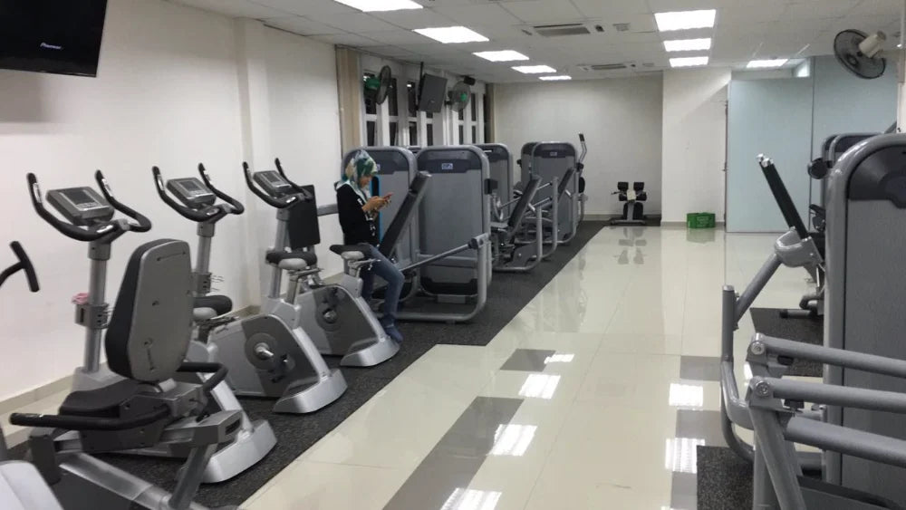 Equipo de la aptitud de la máquina cardio de la bicicleta giratoria del ejercicio del gimnasio