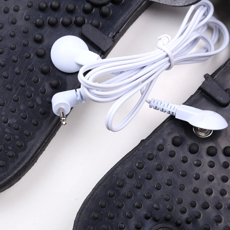 Zapatillas para masaje de pies, accesorio de masaje con electrodos, masajeador terapéutico TENS, relajación corporal, pie, relajante, goma negra, cuidado de la salud