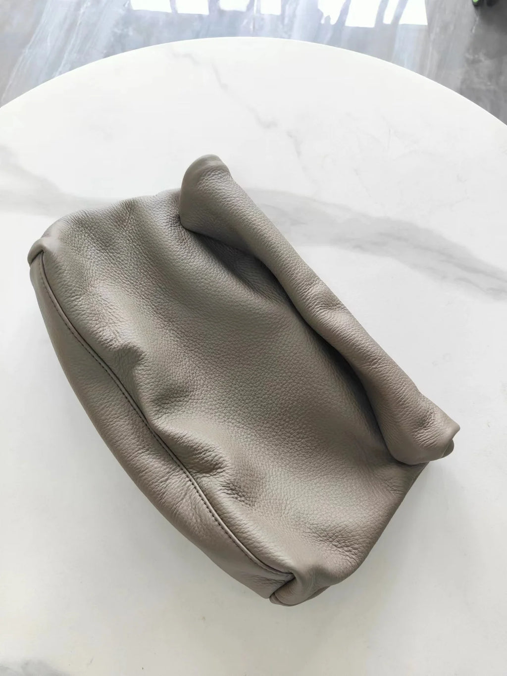 Nuevo diseño, bolsos prensados, bolsos para teléfono móvil de oficina, bolso de mujer, bolsos portátiles de cuero genuino de alta calidad