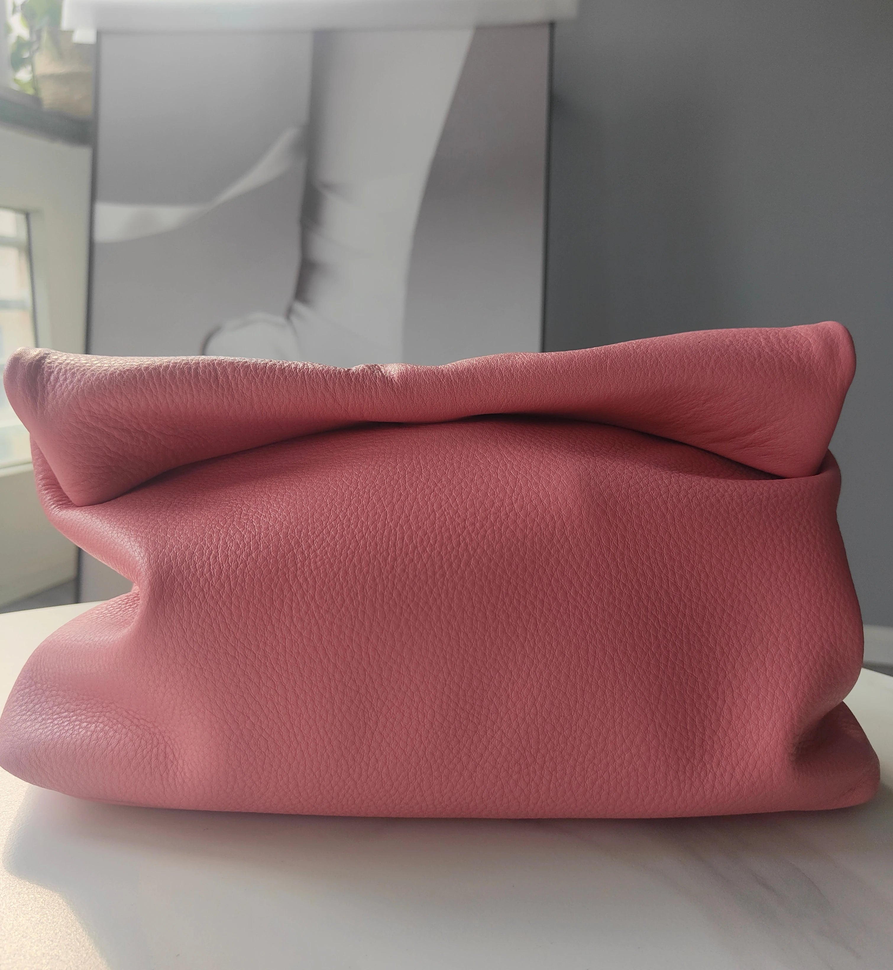 Nuevo diseño, bolsos prensados, bolsos para teléfono móvil de oficina, bolso de mujer, bolsos portátiles de cuero genuino de alta calidad
