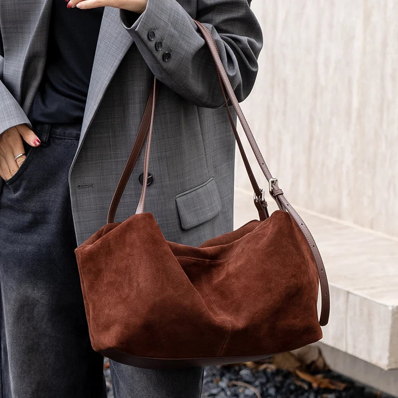 Bandoleras de piel auténtica de vaca de ante para mujer, bandolera de piel de vaca suave, diseño femenino, bolso de viaje perezoso de lujo